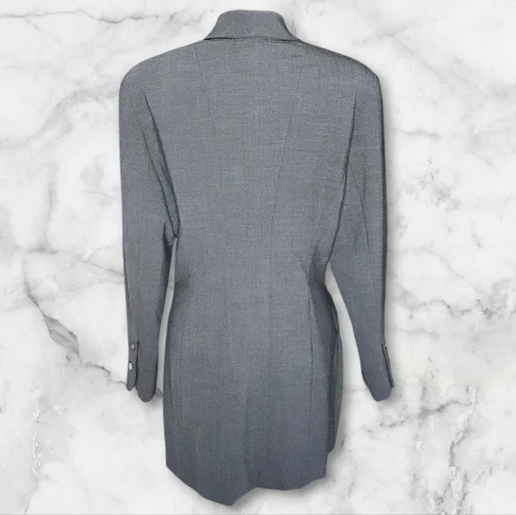 BISOU BISOU Vintage Gray Fitted Blazer - Medium - Picture 7 of 8